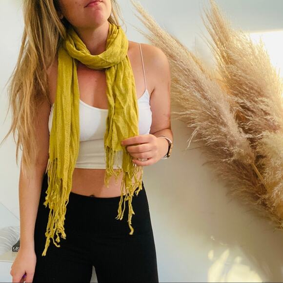 3/$20 NORDSTROM Mustard Gold Yellow Tassel Fringe Fall Trim Layering Scarf Wrap - Picture 1 of 2